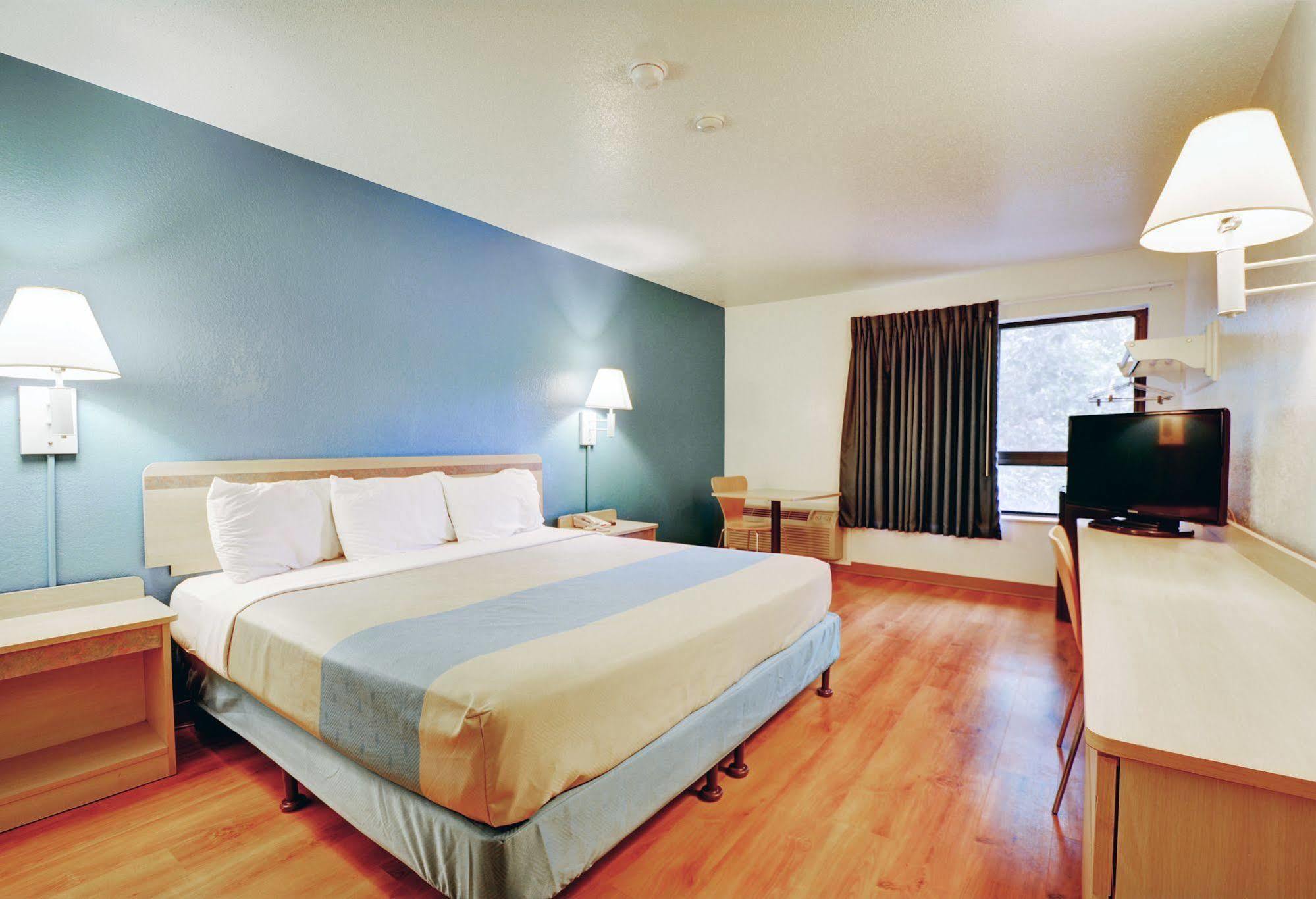 Motel 6-Newport, Ri Zewnętrze zdjęcie