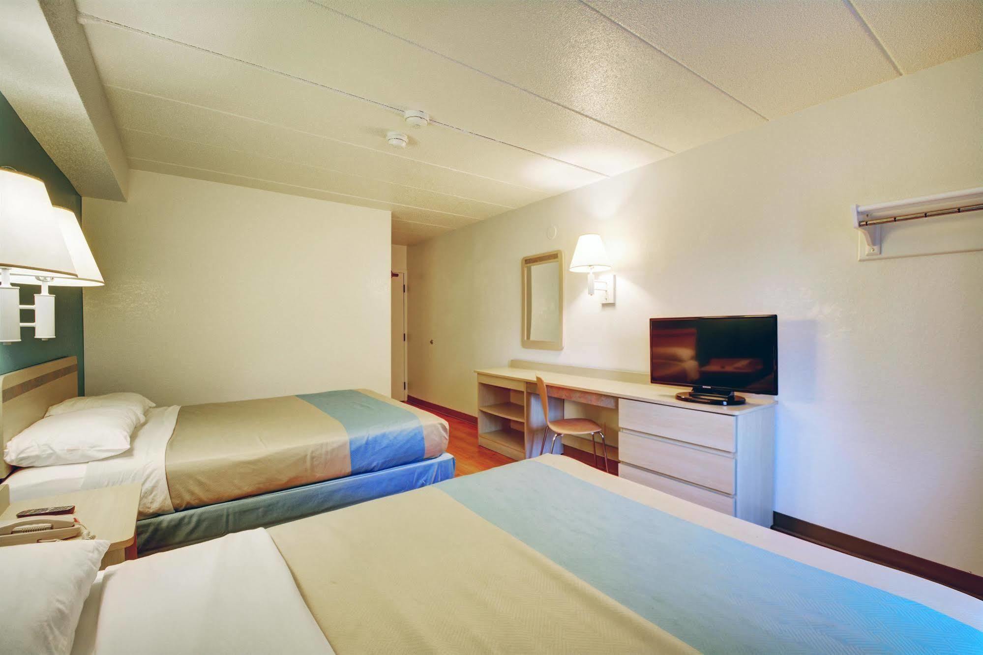Motel 6-Newport, Ri Zewnętrze zdjęcie