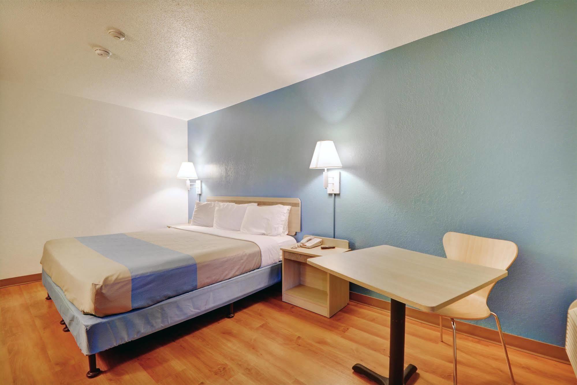 Motel 6-Newport, Ri Zewnętrze zdjęcie