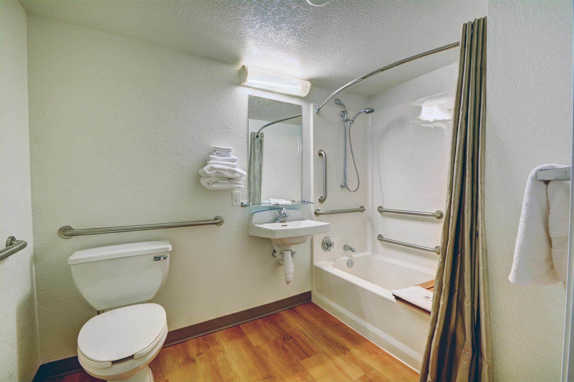 Motel 6-Newport, Ri Zewnętrze zdjęcie